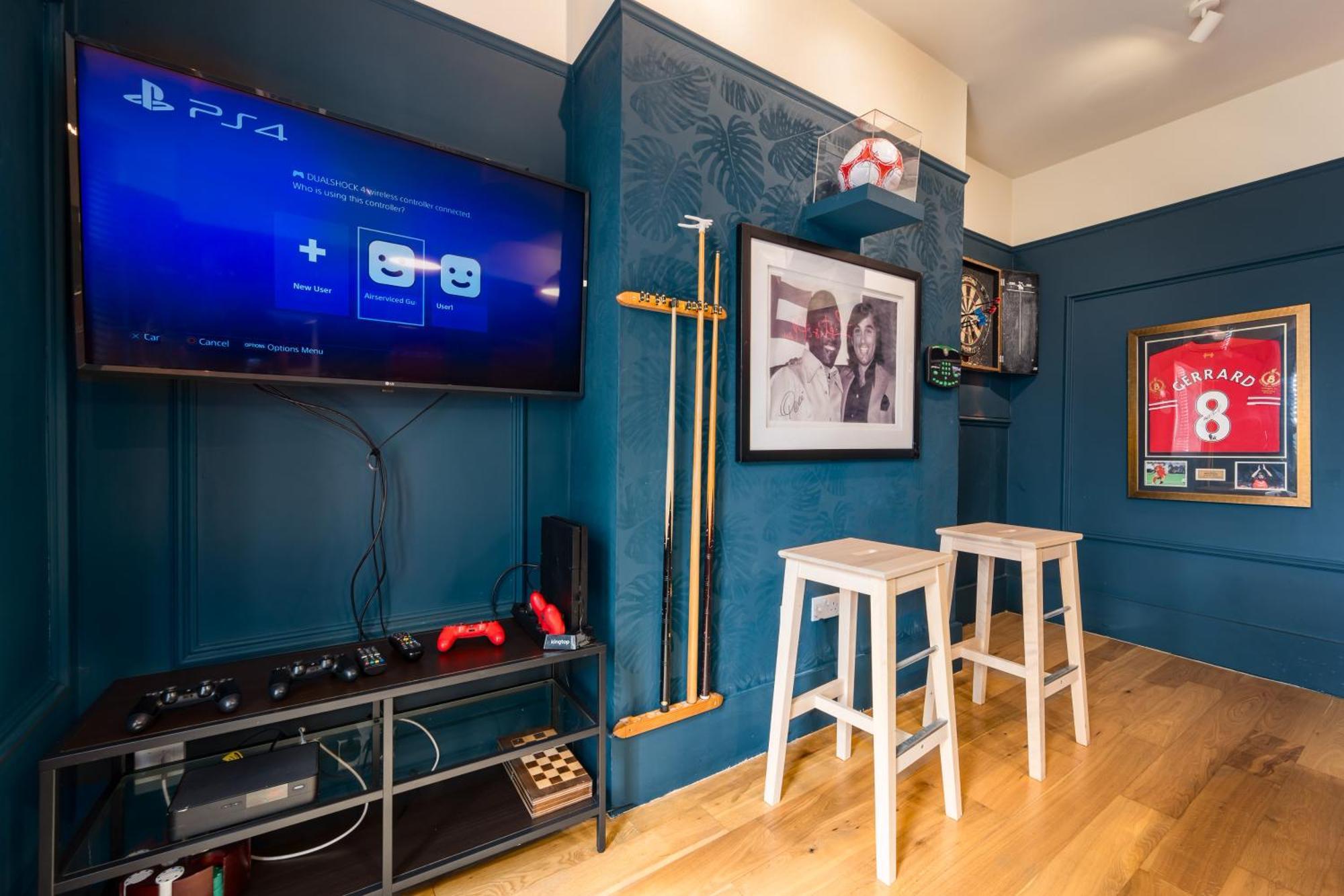 City Retreat, Spacious 4 Bed House, Games Room, Parking, Hot Tub & Bbq Cardiff Exterior photo